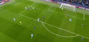 皇马双杀曼城晋级八强，B席红牌成关键转折点