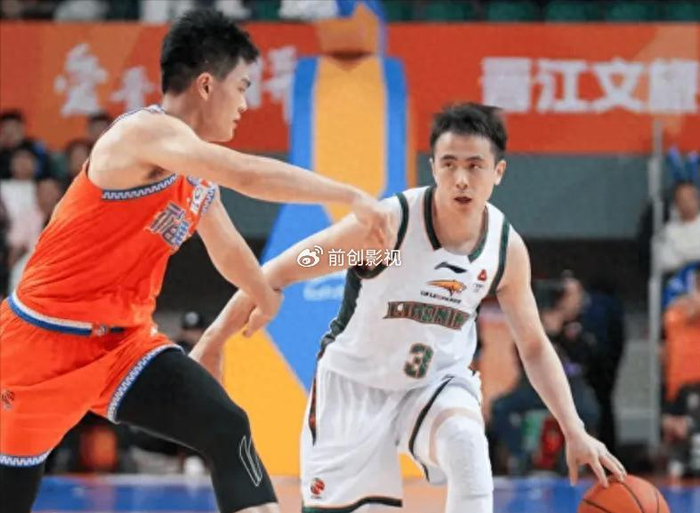 赵继伟第500场常规赛关键表现助辽宁终结连败