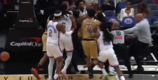 雷霆奇才球员冲突引大规模驱逐 雷霆大胜奇才